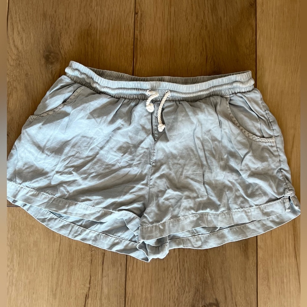 Billabong chambray shorts